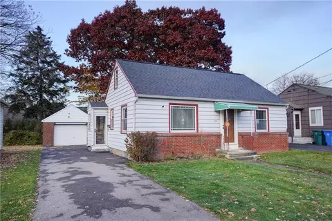 26 Van Olinda St, Rochester, NY 14621