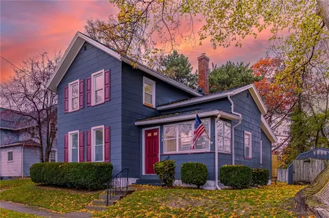 158 Stutson St, Rochester, NY 14612