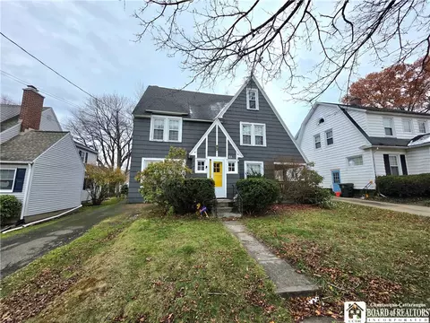 44 Meadow Ln, Jamestown, NY 14701