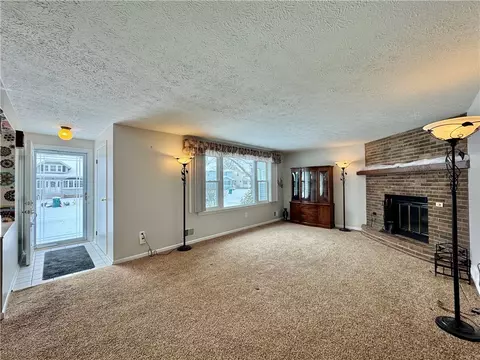 Living - 53 Armstrong Ave, Irondequoit, NY 14617 photo 2 of 4