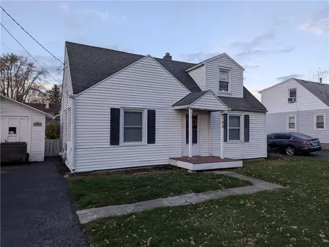 160 Jordan Ave, Gates, NY 14606