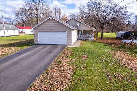 1151 Willow St, Horseheads, NY 14845