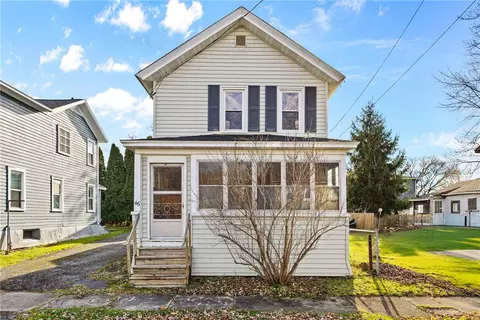 Exterior - 46 Shuler St, Lyons, NY 14489 photo 2 of 9