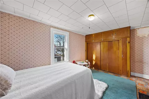 Bedroom - 46 Shuler St, Lyons, NY 14489 photo 4 of 7