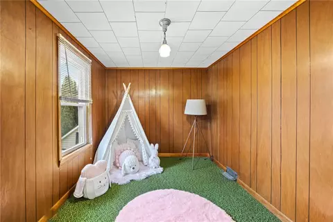 Bedroom - 46 Shuler St, Lyons, NY 14489 photo 7 of 7
