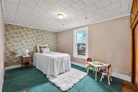 Bedroom - 46 Shuler St, Lyons, NY 14489 photo 3 of 7