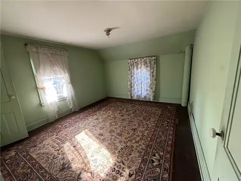 Bedroom - 1339 Stanton Ln, Irondequoit, NY 14617 photo 5 of 6