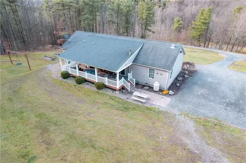 64 King Rd, Catlin, NY 14902
