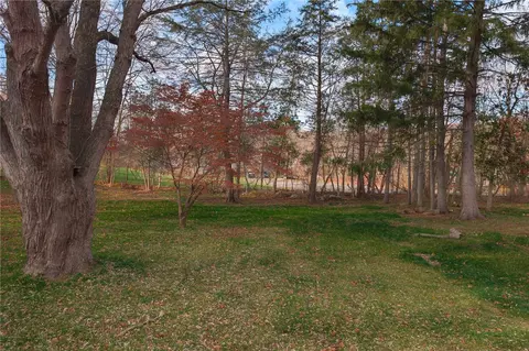 8586 State Route 53, Naples, NY 14512