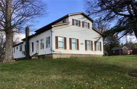 6969 Big Tree Rd, Pavilion, NY 14525