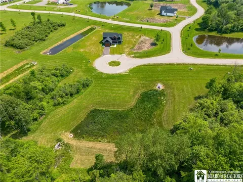 2062 Mandolin Rdg, Chautauqua, NY 14757