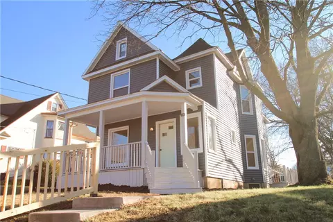 34 Dolbeer St, Perry, NY 14530
