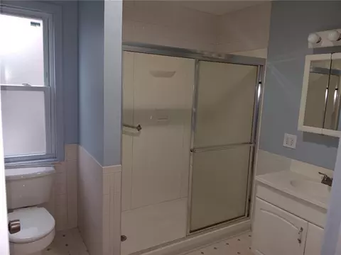 Bath - 16 Wright Ave, Auburn, NY 13021 photo 1 of 1