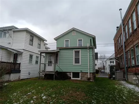Exterior - 16 Wright Ave, Auburn, NY 13021 photo 3 of 4