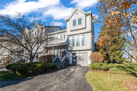 777 Edgewood Ave, Rochester, NY 14618