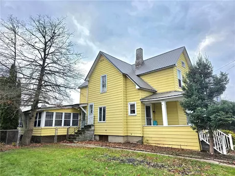 422 Watauga Avenue Ext, Corning, NY 14830