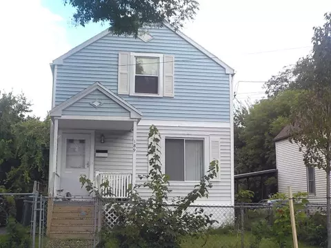 189 1st St, Rochester, NY 14605