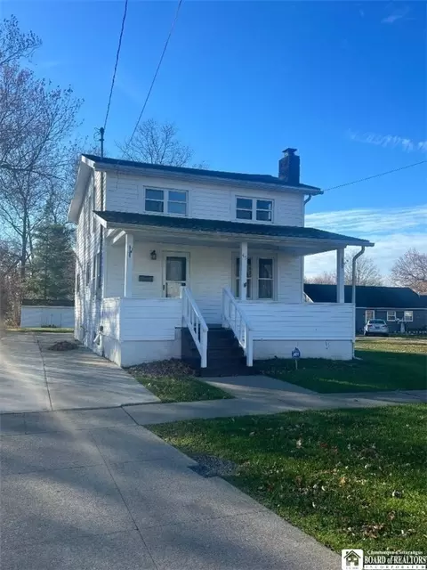 45 W Green St, Dunkirk, NY 14048