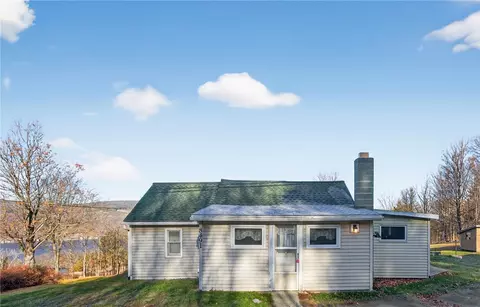 8491 County Route 87, Urbana, NY 14840