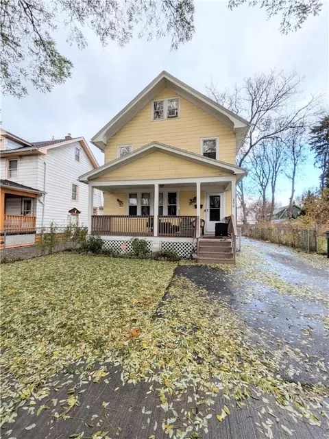 206 Avenue E Ave, Rochester, NY 14615