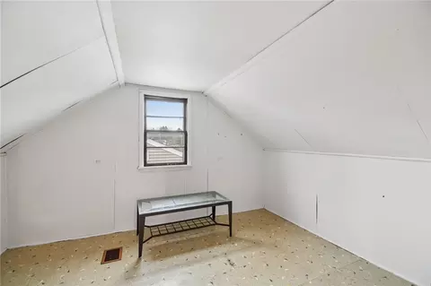 Bedroom - 50 Bennett Ave, Irondequoit, NY 14609 photo 5 of 7
