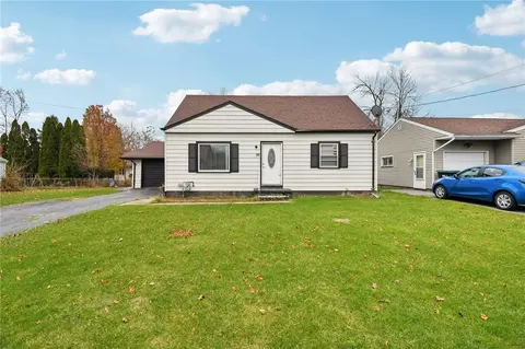 50 Bennett Ave, Irondequoit, NY 14609