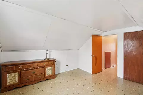 Bedroom - 50 Bennett Ave, Irondequoit, NY 14609 photo 7 of 7