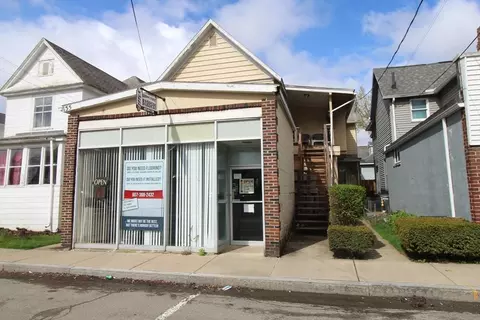 135 Bridge St, Corning, NY 14830