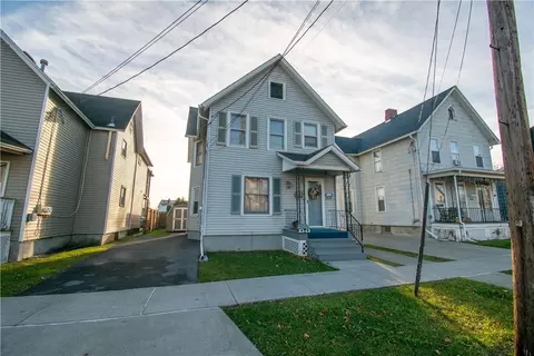 29 State St, Geneva, NY 14456