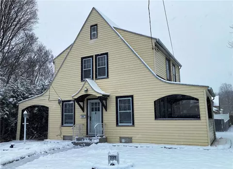 777 Laurel St, Elmira, NY 14904