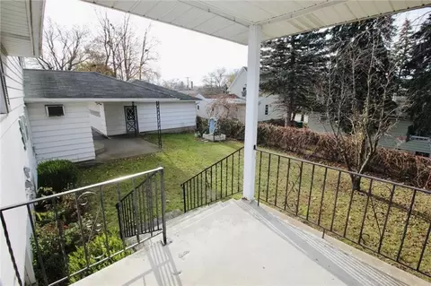 355 Taft Ave, Irondequoit, NY 14609 photo 11