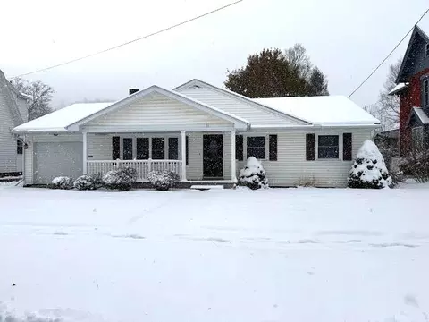 34 4th St, Canisteo, NY 14823