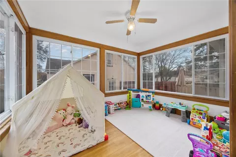 Exterior - 49 Vinton Rd, Irondequoit, NY 14622 photo 4 of 12