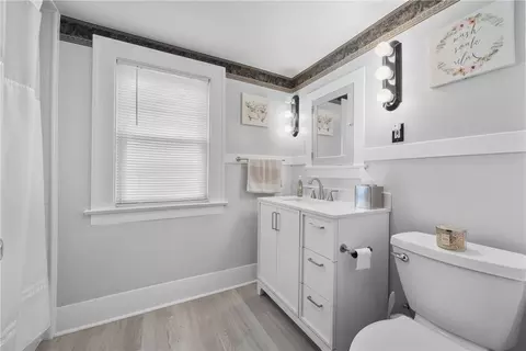 Bath - 49 Vinton Rd, Irondequoit, NY 14622 photo 1 of 1