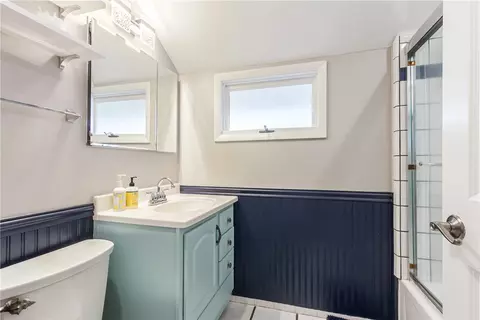 Bath - 832 Washington Ave, Irondequoit, NY 14617 photo 1 of 1