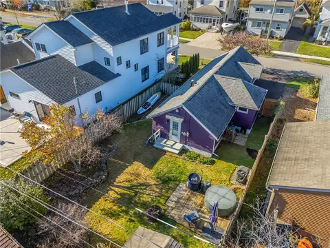 View/Area - 832 Washington Ave, Irondequoit, NY 14617 photo 4 of 24