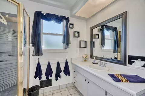 Bath - 250 Webster Rd, Webster, NY 14580 photo 1 of 2