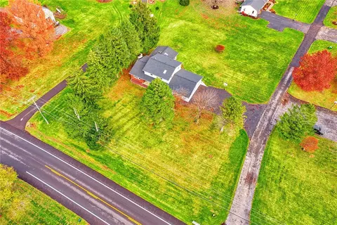 View/Area - 250 Webster Rd, Webster, NY 14580 photo 3 of 3