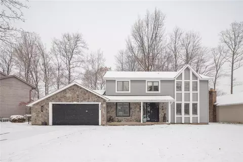 229 Creighton Ln, Greece, NY 14612