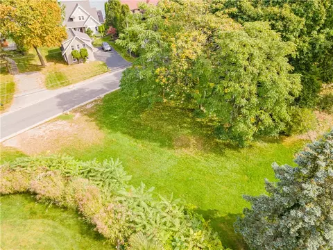 397 Rock Beach Rd, Irondequoit, NY 14617 photo 2