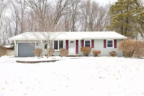 130 Marble Dr, Greece, NY 14615