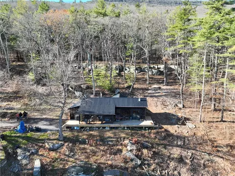331 Ledgemoor Rd, Catskill, NY 12414