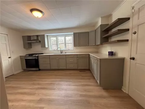 17 Case Ave, Auburn, NY 13021 photo 33