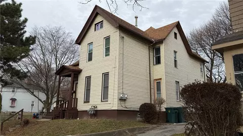 140 Pennsylvania Ave, Rochester, NY 14609