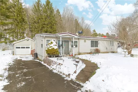 4587 State Route 414, Hornby, NY 14812