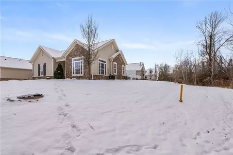Exterior - 53 Maryview Dr, Webster, NY 14580 photo 2 of 6