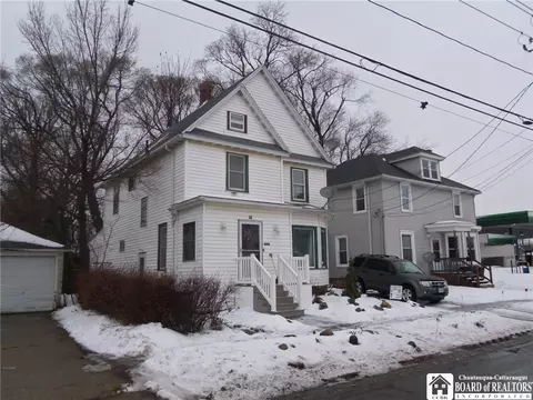 14 W Lucas Ave, Dunkirk, NY 14048