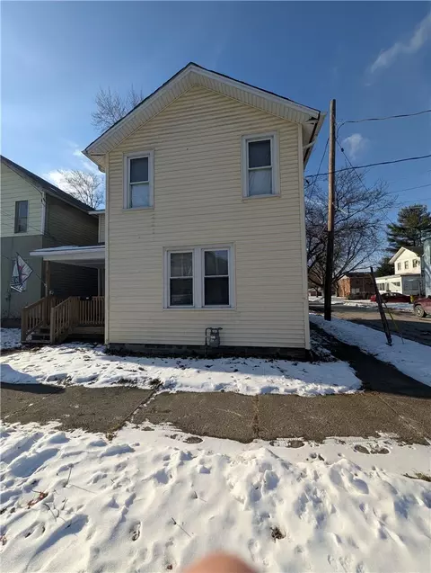 421 High St, Elmira, NY 14901