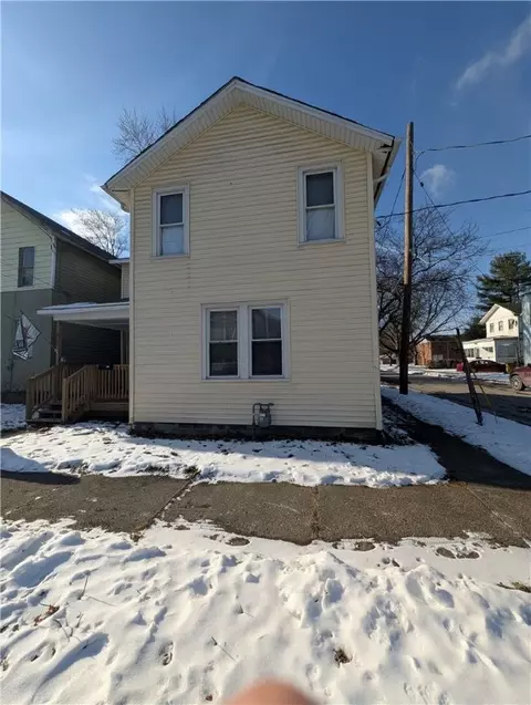 421 High St, Elmira, NY 14901