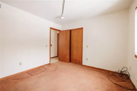 Bedroom - 342 Shadowbrook Dr, Webster, NY 14580 photo 5 of 5